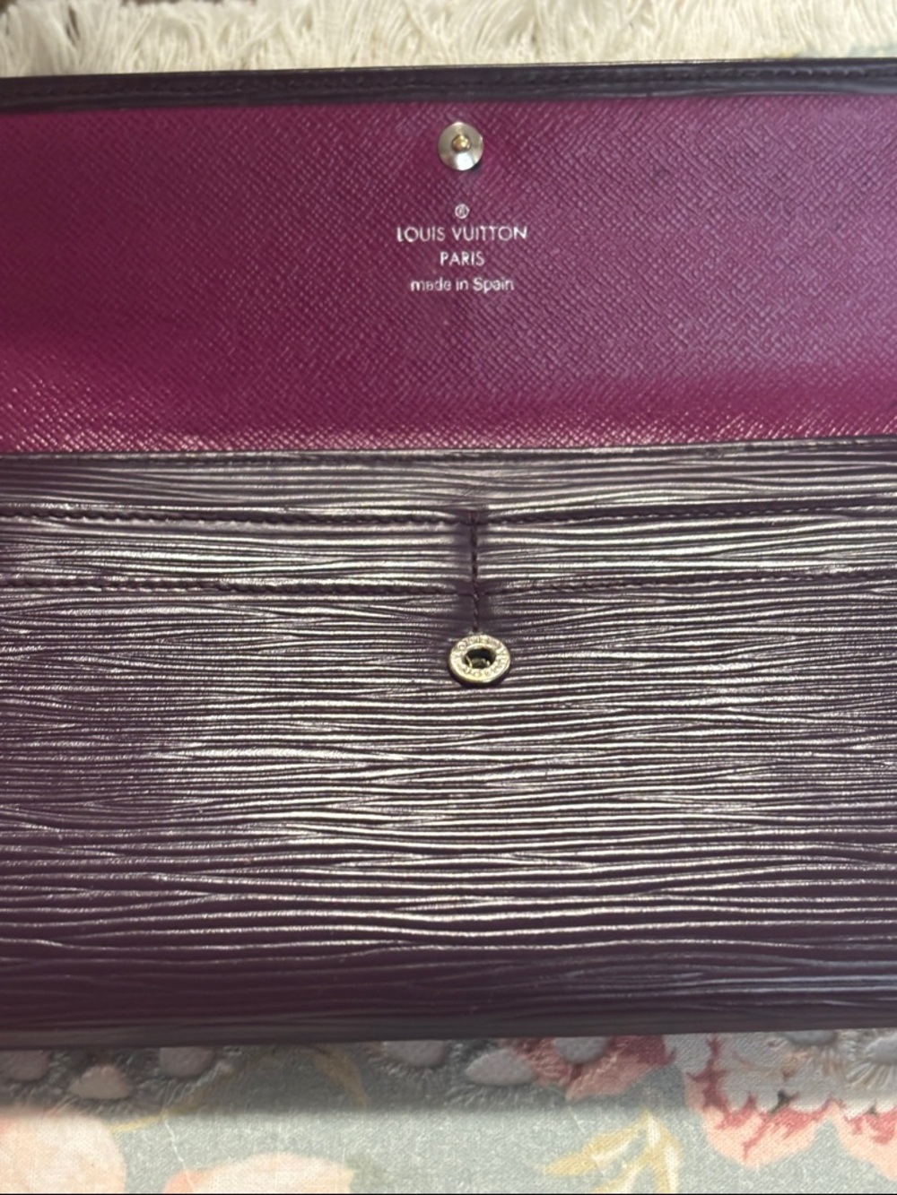 Louis Vuitton Plum Epi Leather Wallet w/COA - Picture 6 of 14